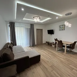 Elite , Budapešť Maďarsko