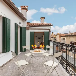 La Bricola Terrace , Venice Italy