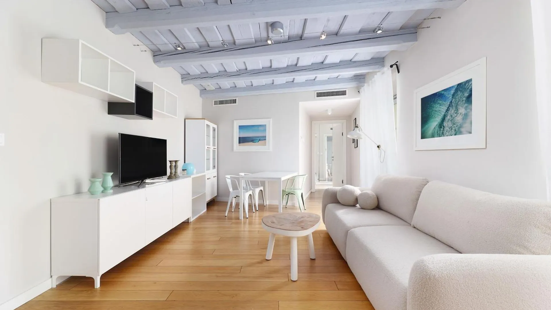 Premium Apartments By Wawel Castle Krakow 0*,  Poland